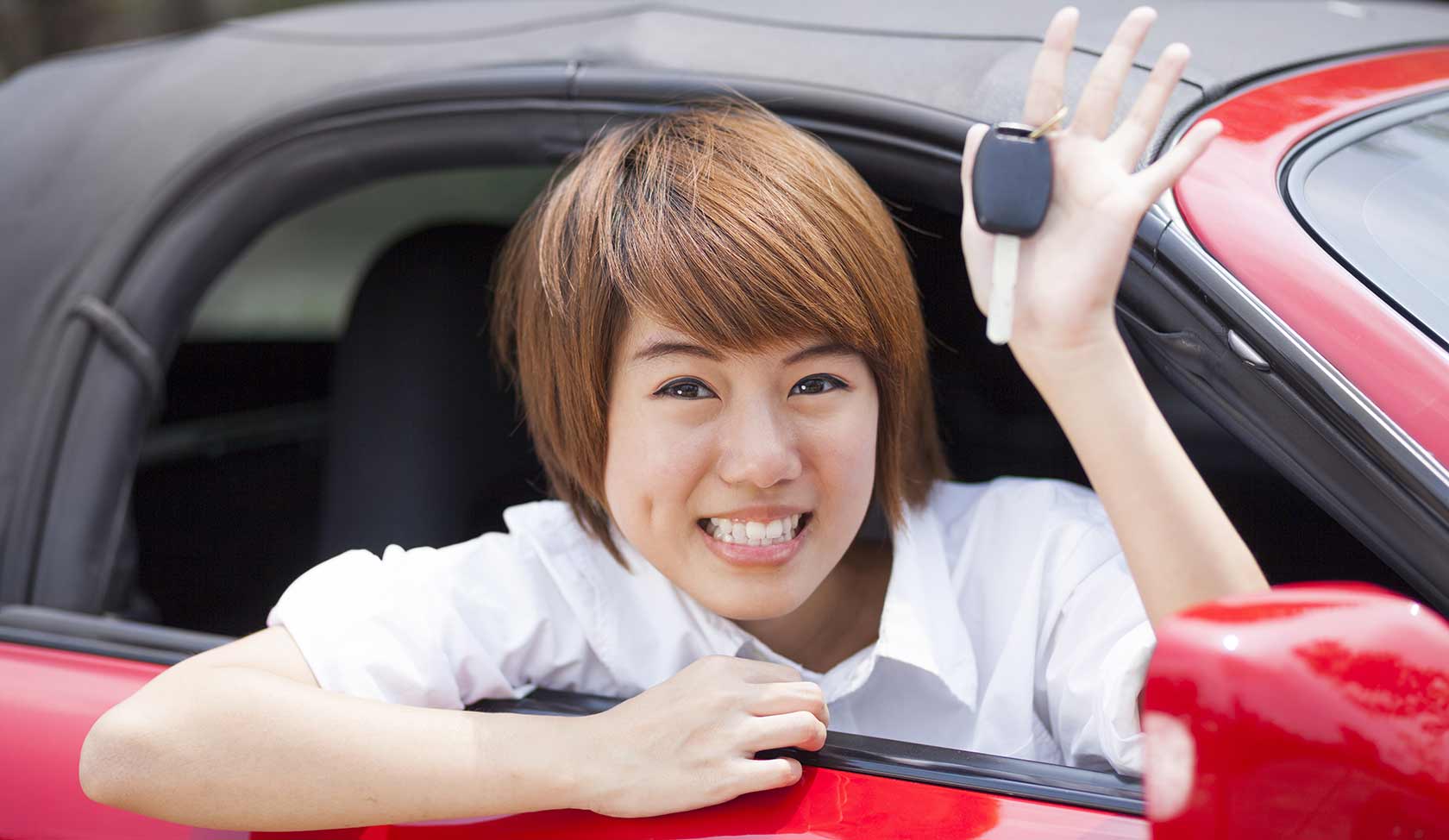 Learning to drive and getting a driving licence in Singapore
