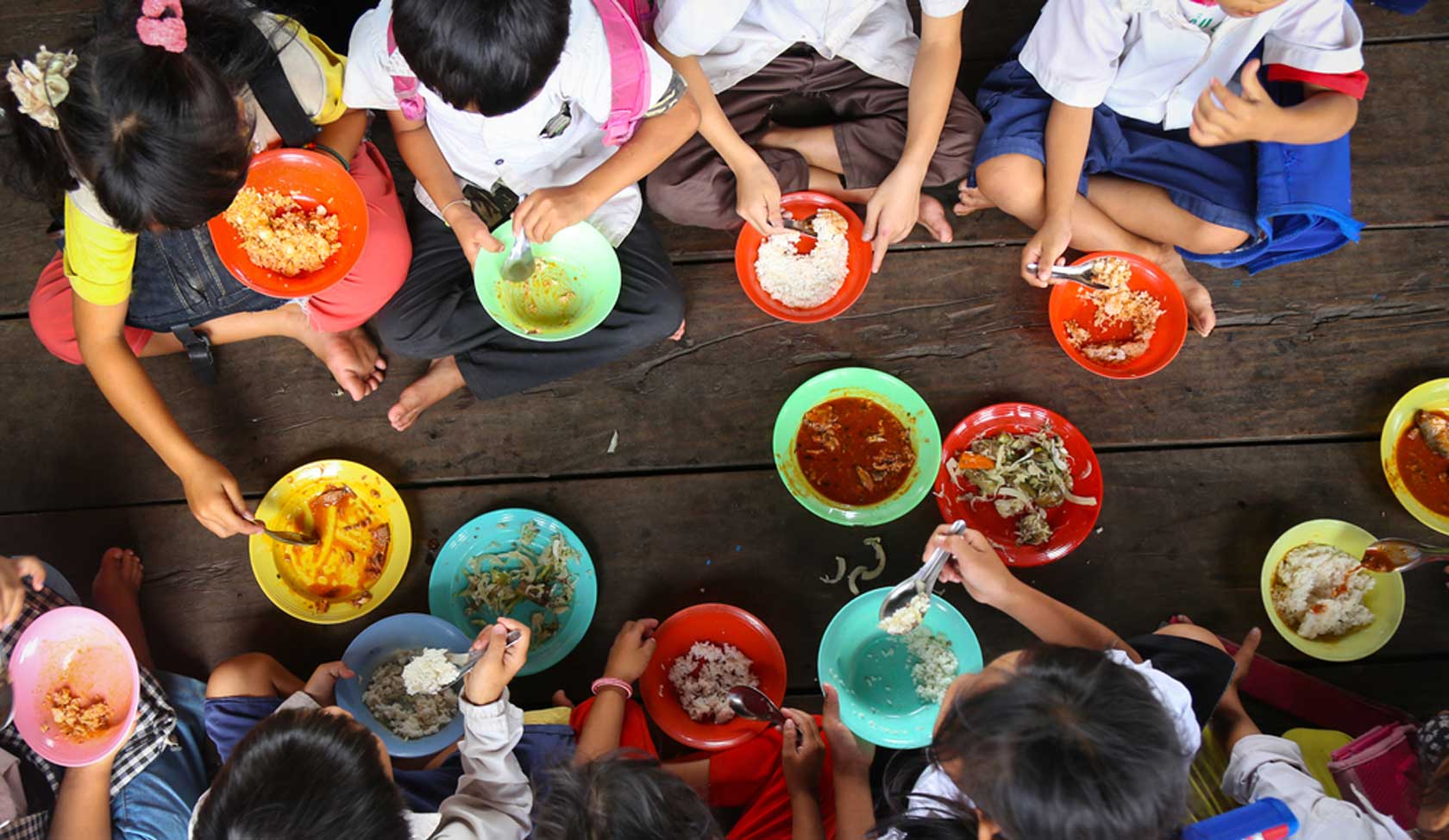 Volunteering holidays for Singaporeans